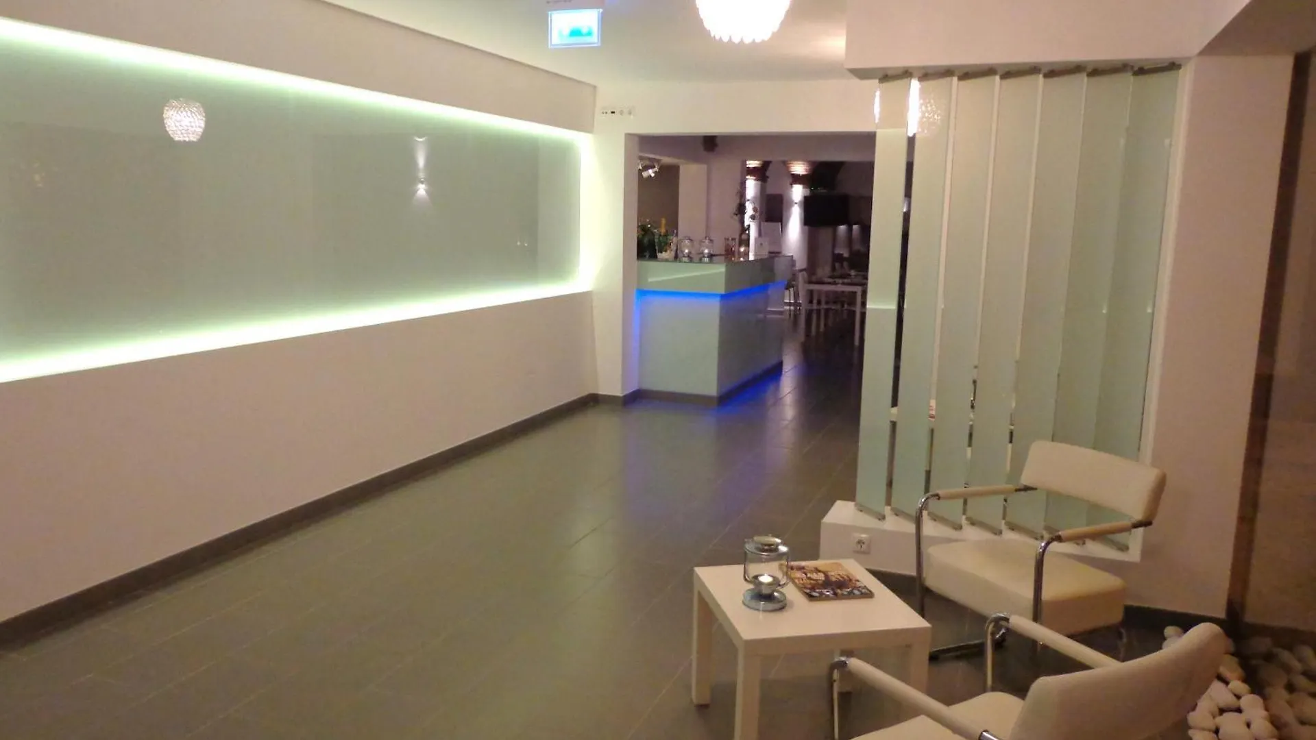 Kr Hotels - Albufeira Lounge 3*,